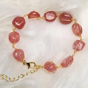 Bracelet fait main en fil d'or 14K avec pierres de quartz fraise naturelles