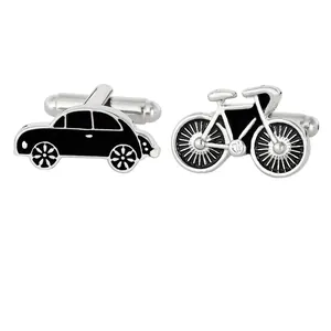 Heren manchetknoppen set met auto en fiets ontwerp van zilverkleurig metaal en emaille