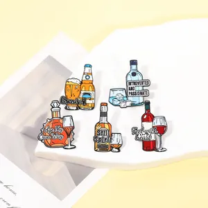 Spille in Lega Vintage Bottiglia di Alcol in Smalto Birra Whiskey Bottiglia di Vino Spilla per Vestiti Zaino Accessori Regalo