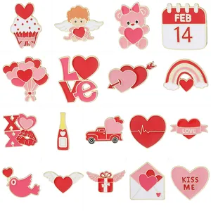 Broche en Émail Cœur Saint Valentin Cupidon Ange Forme de Cœur Badge en Alliage Pour Femmes Hommes Vêtements Sac Décor Bijoux Cadeau