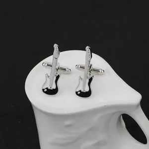Boutons de manchette guitare électrique argentée avec émail noir et blanc pour hommes