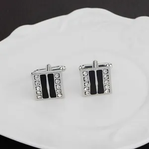 Gemelli da polso quadrati in argento con smalto nero e strass scintillanti da uomo