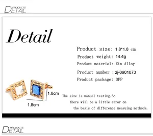 Detail view of square zircon cufflinks with dimensions 1.8x1.8cm and gold-plated finish