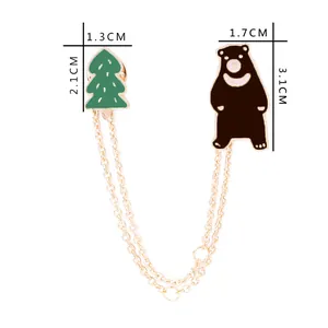 Détails et dimensions de l'ensemble de broches en émail avec arbre et ours à chaîne