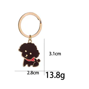 Dettaglio portachiavi barboncino nero con dimensioni di 3,1x2,8 cm e peso di 13,8 g