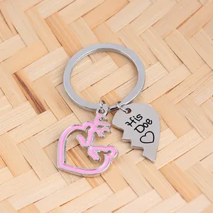Set de llaveros para parejas Her Buck y His Doe con dijes de corazón y alce plateado