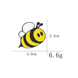Cartoon enamel bee brooch in yellow and black, 3.0cm width with weight specification