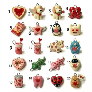 Set van 20 creatieve harsbedels voor Valentijnsdag met honden-, hart- en diervormen