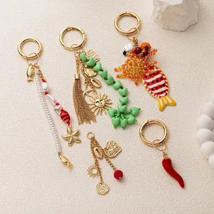 Bohemian Summer Sea Theme Bag Charm For Women Gold Alloy Starfish Fish Heart Chili Keychain Purse Decoration Accessory Gift