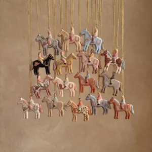 Collana con Ciondolo a Forma di Cavaliere del Cowboy Occidentale in Acciaio Inossidabile Placcato Oro Gioielli Equestri per Donna Uomo