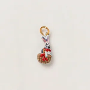 Colgante de conejo en cesta de cobre chapado en oro de 18K para bolso de mujer