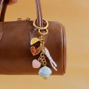 Bijou de Sac Porte-clés en Cuivre Plaqué Or 18K Émail Fruits Cœur Taxi Moulin à Vent Pendentif Bijoux DIY pour Sac à Main Femme