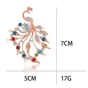 Élégante broche paon de 7cm en or rose avec cristaux colorés pour accessoires mode