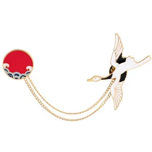 Japanese style crane and sun brooch set with golden chains for backpack and clothing