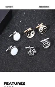 Boutons de manchette raffinés avec motifs ronds blancs, arbres en émail et fleurs ajourées