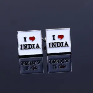 Gemelli da polso quadrati in argento con design smaltato I Love India cuore rosso