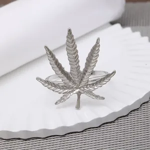 Portatovaglioli in Lega di Metallo a Forma di Foglia per Ristorante Oro Argento Fibbia per Tovaglioli con Foglia d'Acero per Matrimonio Tavola