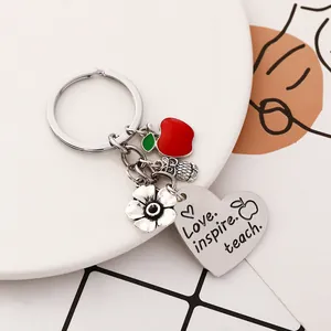 Porte-clés enseignant argent avec pomme chouette cœur Love inspire teach gravure