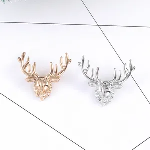 Vintage elk head brooch pins in gold and silver finish for Christmas suit accessories
