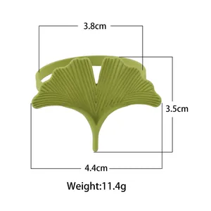 Especificaciones de tamaño del servilletero de hoja de ginkgo verde con medidas