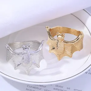 Halloween Bat Napkin Rings Metal Alloy Gothic Bat Shape Napkin Holder For Hotel Restaurant Wedding Table Decor Gold Silver