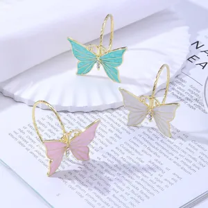 Servilleteros de mariposa en esmalte con diamantes en azul, blanco y rosa