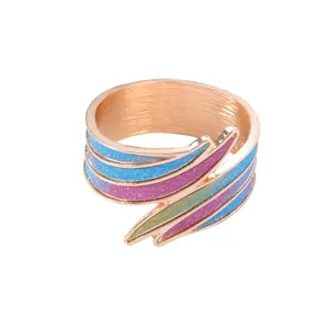 Moderner Roségold Legierung Serviettenring Mit Regenbogen Glitzer Verlauf Spiral Design Für Hochzeit Restaurant Tischdeko