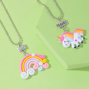 Collares de la amistad Best Friends con colgantes de arcoíris y unicornio en tonos pastel