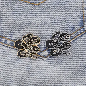 Kreative Schlange Emaille Brosche Pin Do No Harm Take No Shit Slogan Legierung Metall Punk Python Abzeichen Für Denim Jacke Rucksack Schmuck
