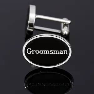 Vista macro de gemelos Groomsman ovalados en plata y negro con cierre en T