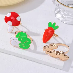 Set di portatovaglioli smaltati a forma di verdure fungo carota cavolo e arachide