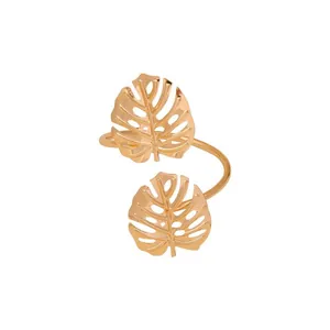 Anello regolabile con foglia di monstera dorata e design a fogliame tropicale