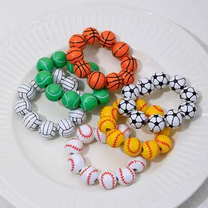Ronds de Serviette en Alliage Sportif Forme de Ballon Football Basketball Volleyball Motifs Boucles de Serviette Décoratives pour Restaurant Hôtel Fête Table
