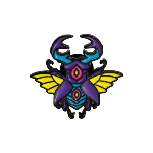 Colorful insect-shaped beetle enamel brooch made of alloy for bags and clothes accessories