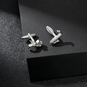 Polished silver scorpion cufflinks with T-bar closure for men's French cuff shirts