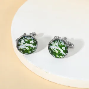 Vintage Van Gogh daisy silver cufflinks for men featuring white floral pattern design