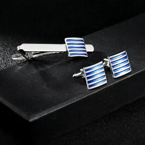 Set gemelli e fermacravatta da uomo in argento con strisce orizzontali in smalto blu