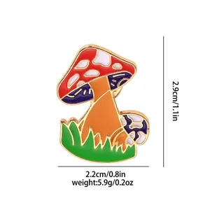 Broche champignon en émail coloré et alliage doré avec détails de taille et de poids
