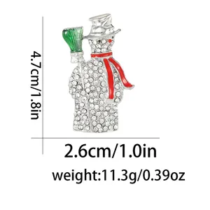 Detailed size chart for snowman brooch with rhinestones showing 4.7cm height and 2.6cm width