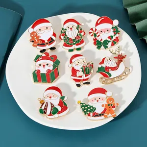 Set of 8 festive Christmas pins with Santa, gingerbread man and reindeer in a white plate