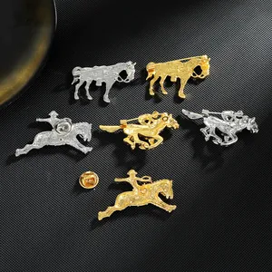 Retro enamel horse brooches in gold and silver finish, creative equestrian fashion jewelry