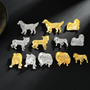 Lot de broches en métal silhouettes de chiens dorées et argentées avec fermoir épingle