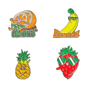 Lot de pins émaillés mignons aux formes d'orange, de banane, d'ananas et de fraise