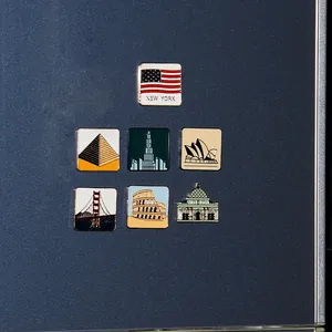 Vue détaillée de 7 magnets en alliage de monuments mondiaux avec l'Opéra de Sydney et New York