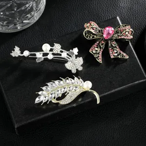 Luxury Alloy Rhinestone Brooch Pin For Women Vintage Wheat Stalk Butterfly Bow Faux Artificial Pearl Elegant Wedding Banquet Jewelry Gift