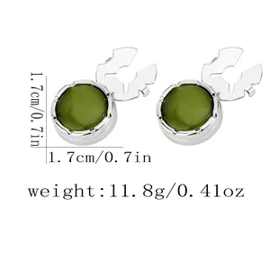 Gemelos clásicos plateados redondos con piedra ojo de gato verde y detalles de 1,7 cm