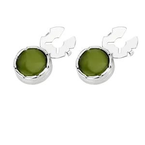 Gemelos clásicos de plata con piedras preciosas redondas de color verde oscuro para hombre