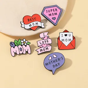 Spilla Distintivo Smaltata Festa della Mamma Rosa Cuore Busta Lettera Cartoon Mom Gioielli Regali per Donna Abbigliamento Borsa