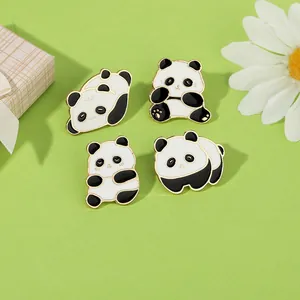 Épinglette Émail Panda Dessin Animé Mignon Badge Animal Alliage Bordure Dorée Noir Blanc pour Décoration Vêtements Sac à Dos