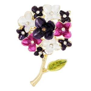 Spilla elegante a forma di ortensia con strass e fiori in smalto viola